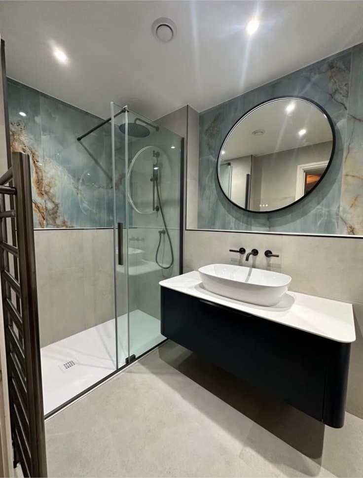 The Onyx En Suite