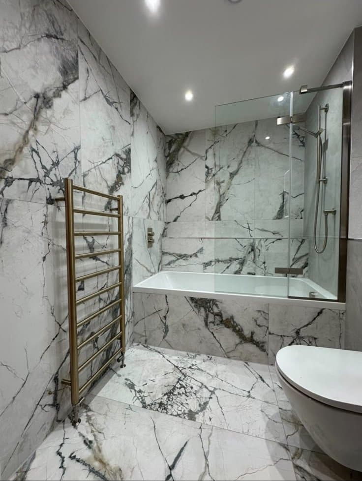 The Marble Bathroom, photo 3